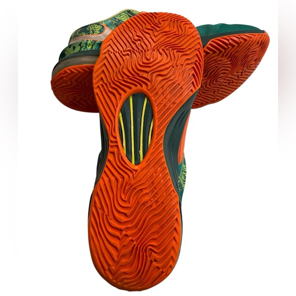 Nike KD VII Green and Orange Sneakers with Dynamic Design - Picture 7 of 14